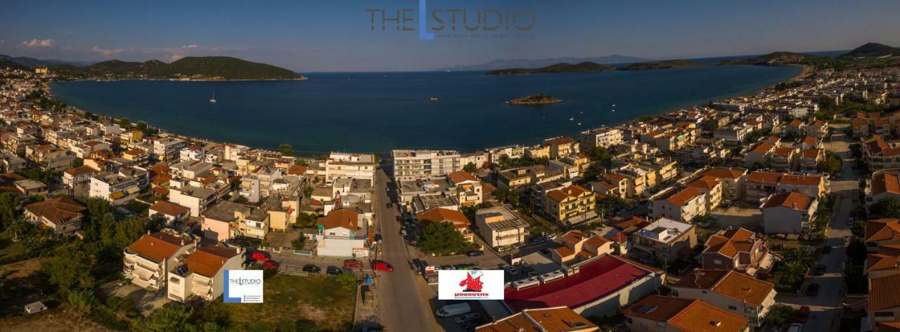 The L Studio Néa Péramos Exterior foto
